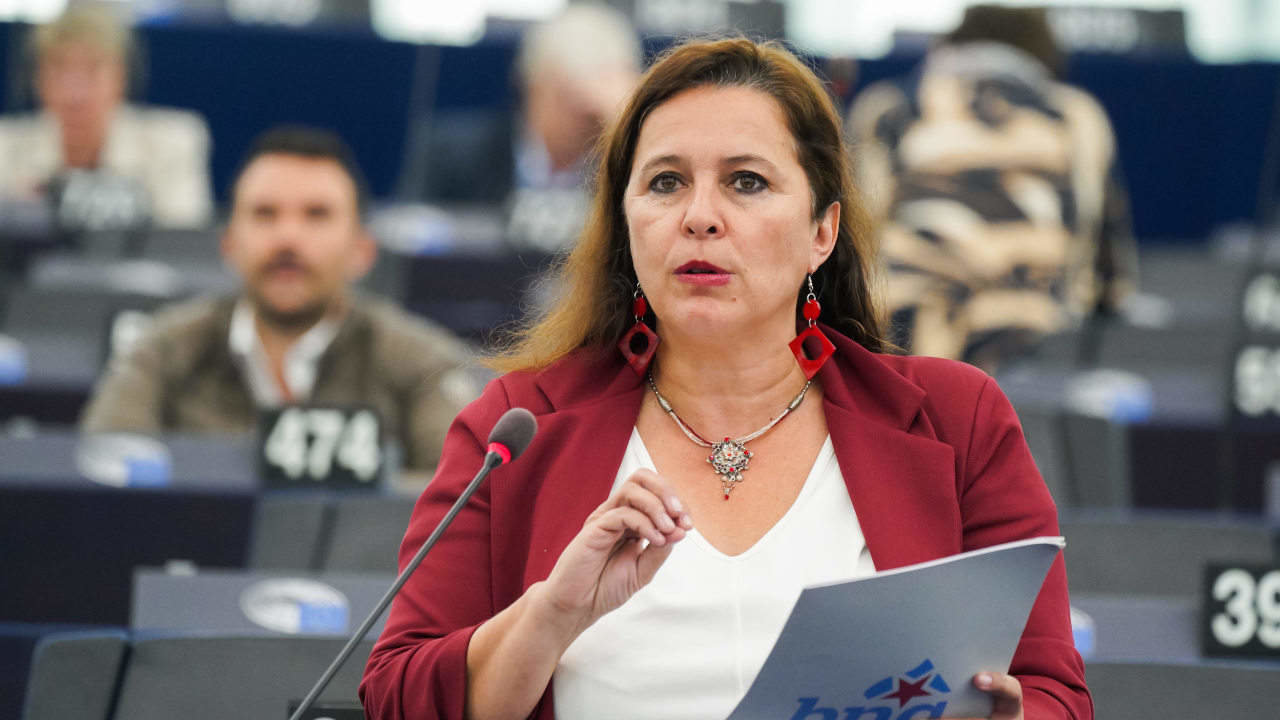 Ana Miranda (BNG) denuncia na Eurocámara a falta de saneamento nos ríos galegos 