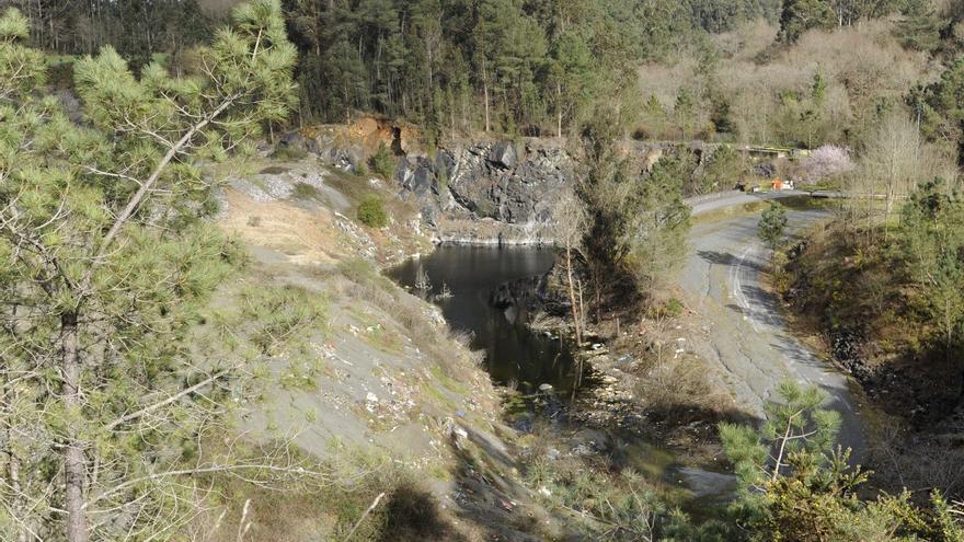 O BNG leva ao Parlamento a situación do vertedoiro de Campomarzo e esixe actuación inmediata da Xunta