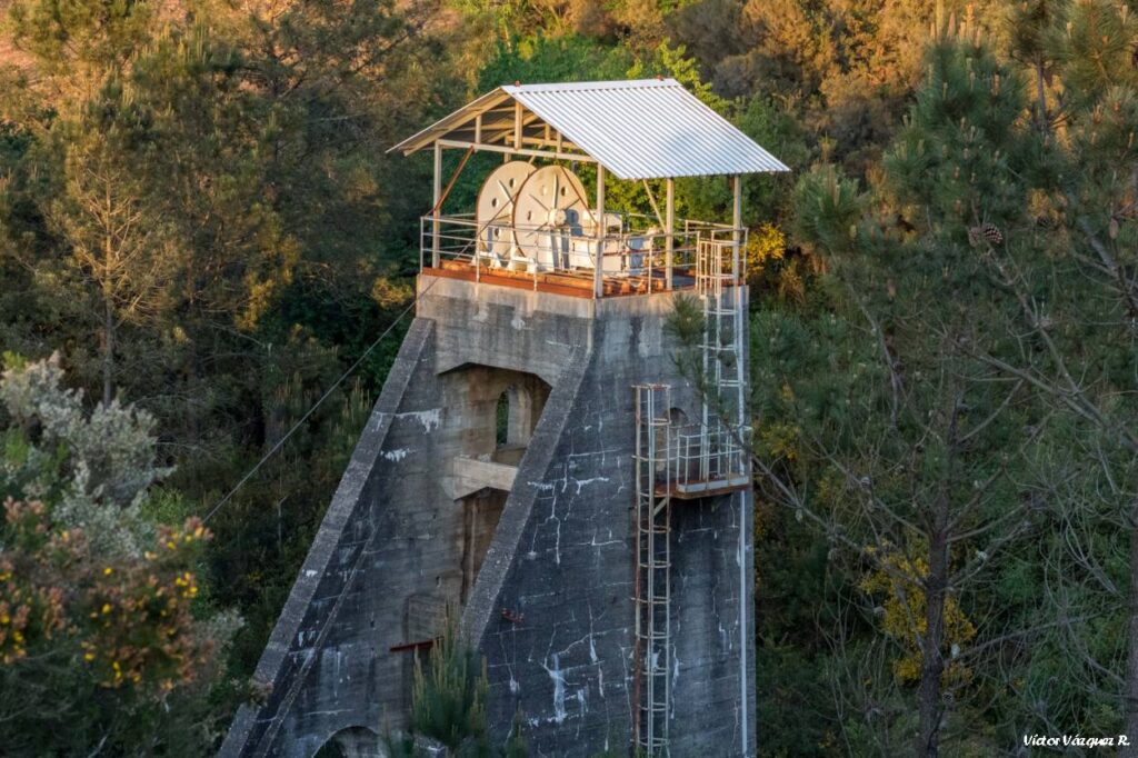 A Xunta tramita un permiso de vertedura caduco e sen estudo de impacto da mineira de San Fins