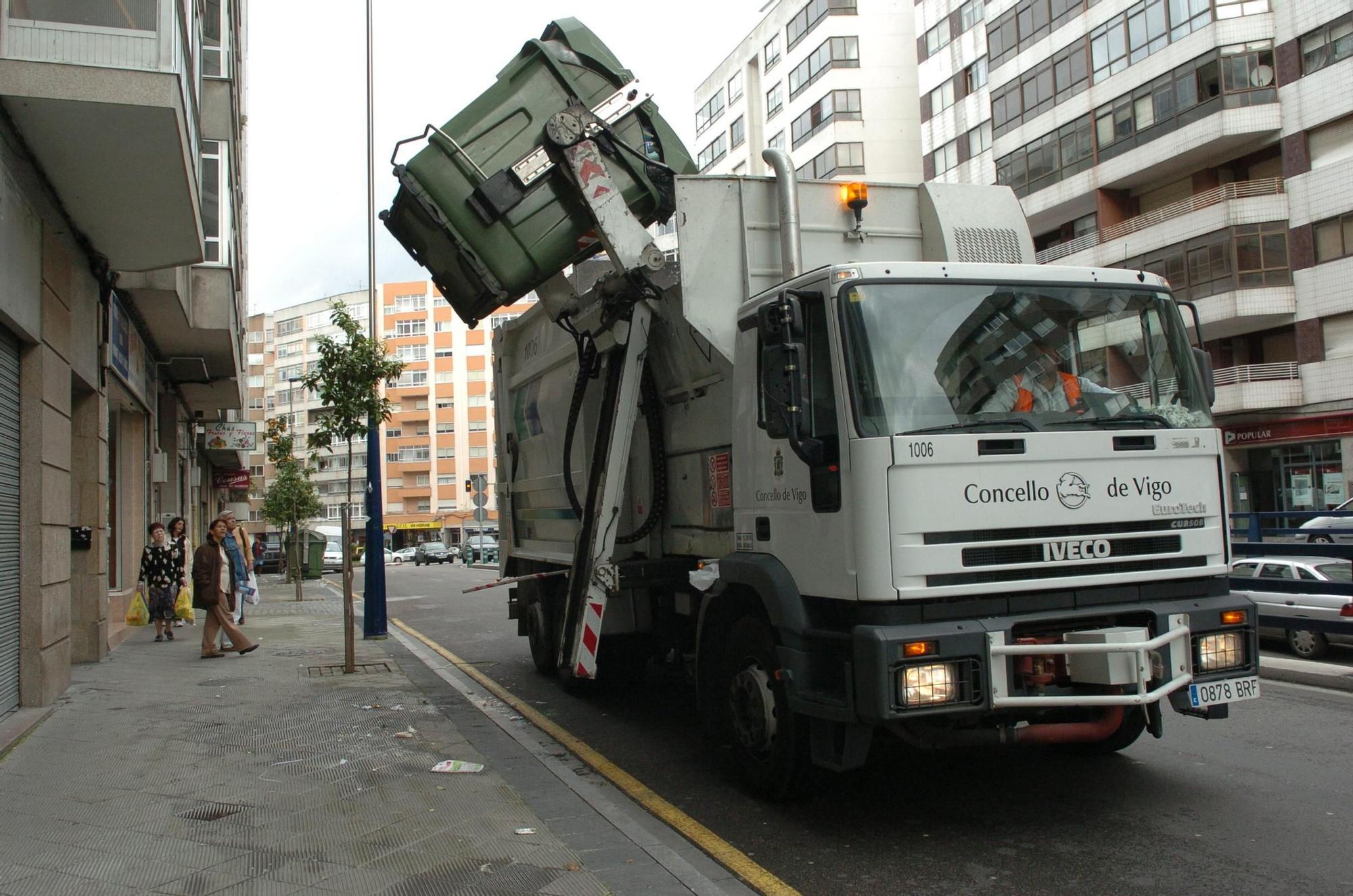 Galicia sitúase  no pelotón de cola de reciclaxe, aínda que reduce lixeiramente a xeración de residuos