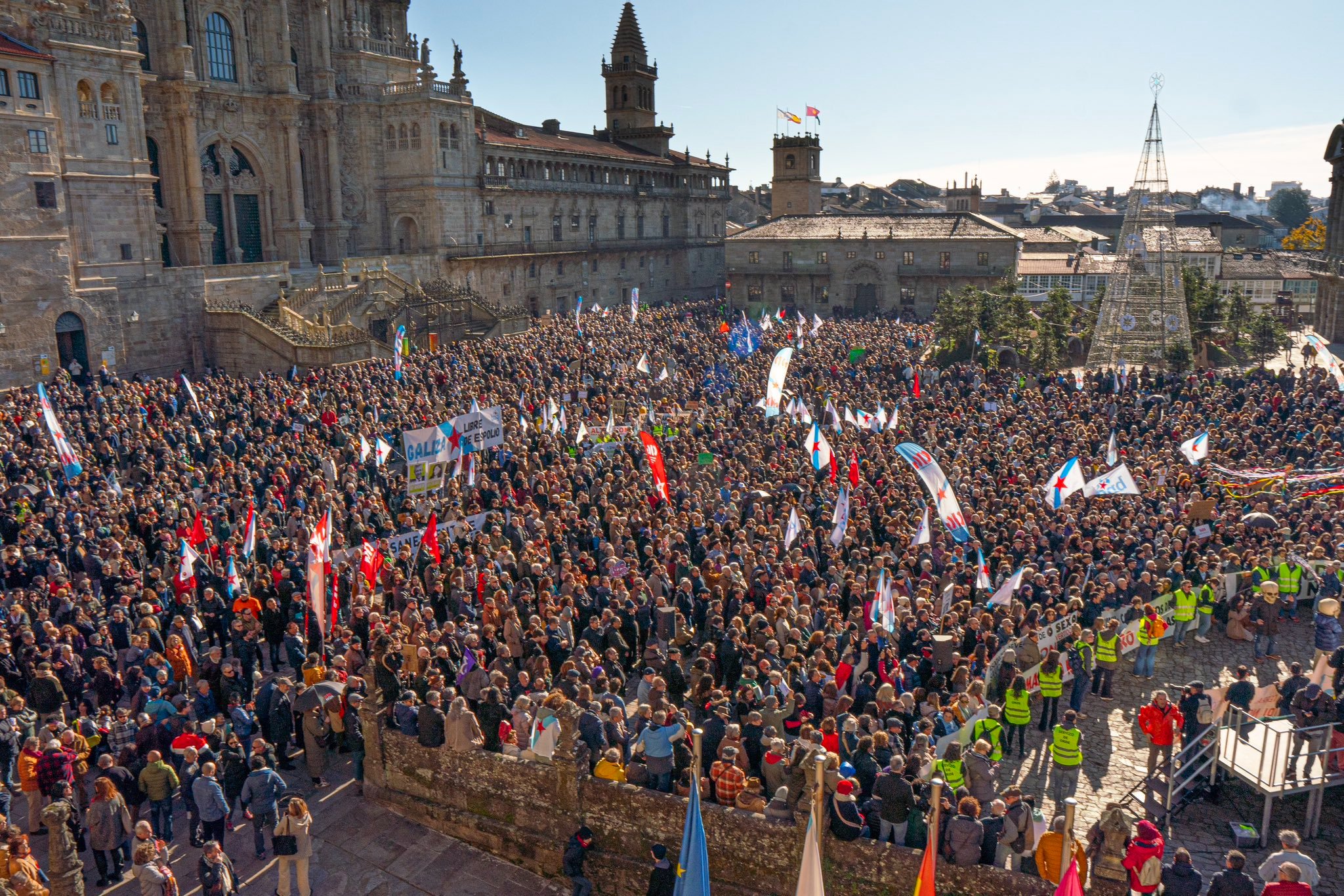 Galicia di NON a Altri: marea humana contra a macrocelulosa