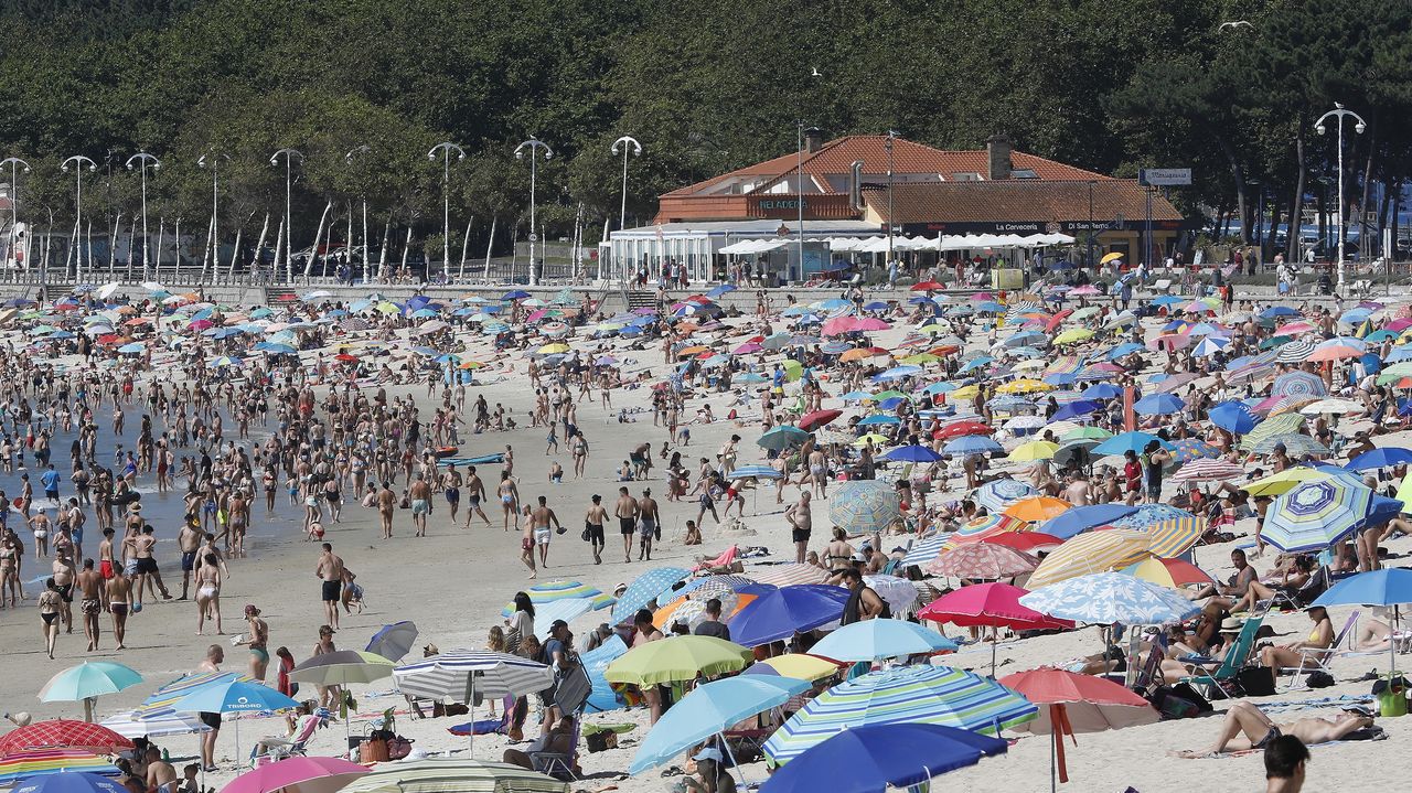 AS PRAIAS, ESPAZOS “ARTIFICIALIZADOS”